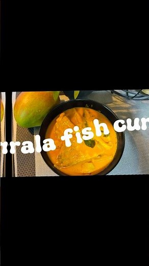 🌴 Kerala-Style Mango Fish Curry 🥭🐟 | Thenga Arachha Meen Curry | Quick Short #fishcurryrecipe