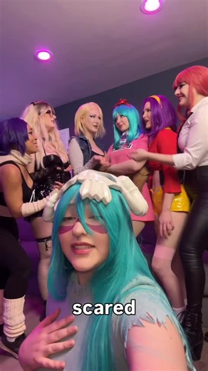 Obtuse Peen Hole on Instagram: "Oh NOO, my worst nightmare 👀😫 Yoruichi: @tiramisuuucosplays Miss: @scuba.steph Android 18: @ashlynnedae Bulma: @dianaistrash Faye: @fantasticmckfox Makima: @girlsgotrhythm Nel tu: @shortstaqui #anime #cosplay #bleach #deathnote #chainsawman"