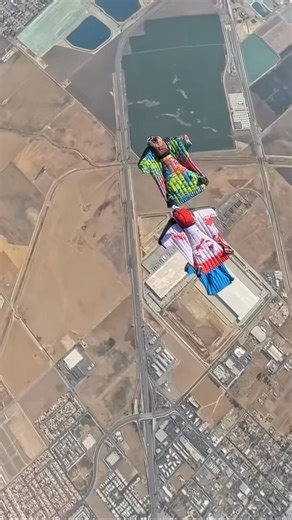 Flying Wingsuits In Perris #extreme #sky #gopro | Duncan Frank