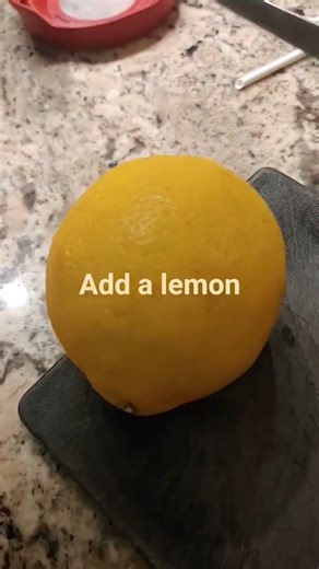 How to to turn a juice box into a delicious juice. 🧃