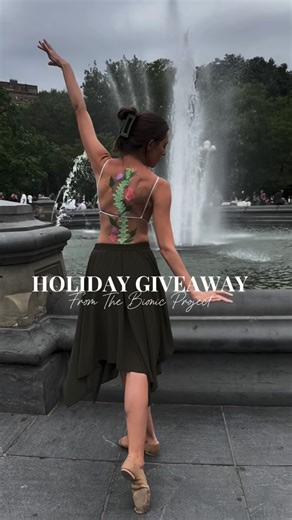 Meredith Montana on Instagram: "Happy Holidays, my bionic and curvy friends! Enter to win a Bionic Project merch item of your choice! What will you choose? A Bionic and Iconic tee? A Perfect Posture Club sweatshirt? A Scoli-Oh Sis, You Got This mug? The choice is entirely yours 😉 THE RULES: 1. Tag a friend and comment what age you got diagnosed with scoliosis. 2. Follow @bionic_ballerina and @the_bionicproject. Bonus Entry: Share this post to your story! That’s it! The giveaway will last until 