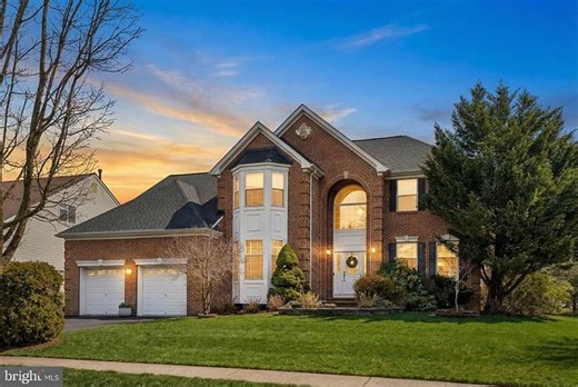 2 Carriage Ct, East Windsor, NJ 08520 | Estately 🧡 | MLS# NJME2073240