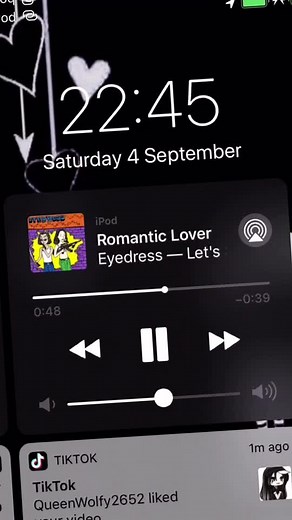 Lock Screen Trend: How to Add Spotify Music to your Lock Screen