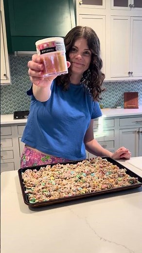 Easy Leprechaun Snack Mix (Leprechaun Bait for Kids!) 🍀