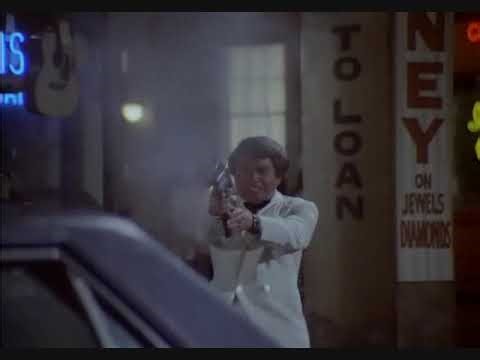Magnum S01E02 - Scene 2