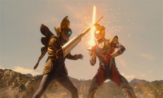 遥辉再获三枚勋章，泽塔祭出光剑与宇宙海盗巴罗萨星人决战！