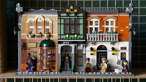 LEGO Icons 10351 Sherlock Holmes Book Nook officially revealed