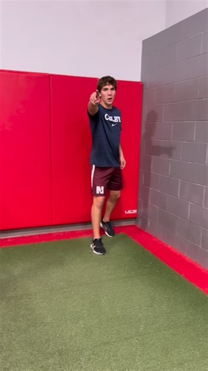 Breanna Gustin on Instagram: "Take over by my 4pm athletes today ( narrated by @wyattlangway ) *watch until the end* A day in the life at @mbscofficial We have fun and lift weights at the same time :) #mbsc #workout #athletes #hardwork #weights #performbetter #middleton #gym #fun #warmup"