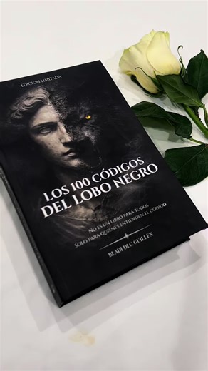 Esto no es motivación barata. Esto es un código de vida. 🐺🖤 Los 100 Códigos del Lobo Negro es para quienes fueron quebrados… y aun así se levantaron. Lealtad. Dignidad. Amor propio. Disciplina. Si entiendes el código… estás en la manada. 📍Más en el link de mi perfil. . . . #motivacion #mindset #fyp #dicipline #libro