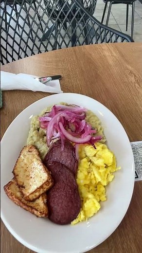 New restaurant in Jamestown , la cocina de Mama ￼