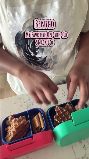 Bentgo snack box = easy grab & go snacks for busy days! #MomLife #SnackHack #BentoBox