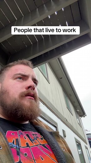 Finding Work Life Balance: Blue Collar vs. White Collar Jobs