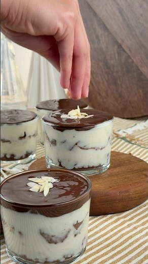 Layered Banana Pudding Cups | Easy Homemade Dessert Recipe 🍌🤎