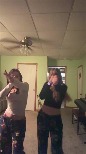 #fyp #duo #dancing #dance #friends | dancing