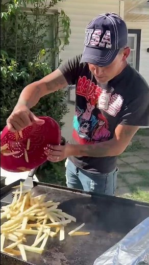 How to Cook BBQ Ribs on the Flattop Griddle | Let’s Go!