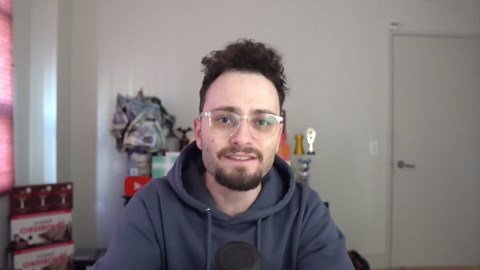 ChatGPT vs DeepSeek: CRAZY Chess