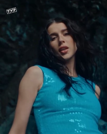 Już w sobotę 15:30 w Zespole Szkół w Wysokiej Głogowskiej wystąpi Roxie Węgiel ⭐ Koncert będzie można zobaczyć #naŻywo na kanale YouTube tvp.info 🔴 i w TVP3 Rzeszów 💚 w niedzielę o 15.30 👍 Koncert organizowany jest w szkole, która znalazła się w gronie laureatów akcji 𝗣𝗼𝗹𝘀𝗸𝗮 𝗻𝗮 𝗧𝗔𝗞❗ zorganizowanej we współpracy z Polskie Radio i Ministerstwo Edukacji Narodowej. Do udziału przystąpiło blisko 400 szkół w całym kraju, a w wybranych przez kapitułę TVP organizować będzie podobne koncert