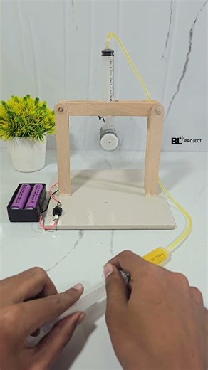 Simple Hydraulic Machine Project 💉