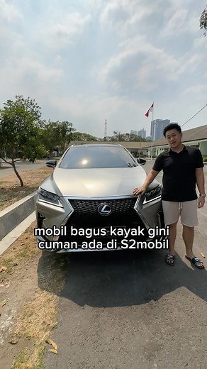 JUAL BELI PREMIUM CAR SURABAYA on Instagram: "Punya 500 juta enaknya buat beli mobil apa?💸 — Bisa dongg bayar DP dulu buat si Lexus cakep satu ini‼️ MELAYANI PEMBELIAN : 💰Cash nego sampai ok👍 💰Tukar tambah all merk 💰Proses Credit DM for more info ‼️ Salam #s2mobilsurabaya ✨ #jualmobilbekas #juallexus #lexus #jualmobillexus #lexuses300 #lexushybrid #jualbelimobilsurabaya #belimobilsurabaya #mobilpremiumbekas #mobilmewahbekas #jualmobilbekassurabaya"