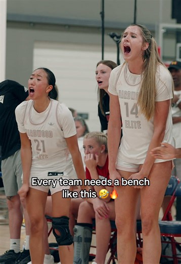 Teammates like this make you better 🤣🫶 | Bench