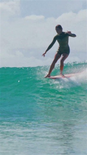 Ambre Victoire surfing Atmosea wetsuits