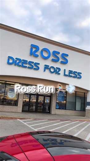 I saw a @Ross Dress for Less and you know the rest 🏃🏽‍♀️💨 I found those high top @Nike shoes too, OBSESSED 🤩 💕✨ #rossdressforless #rossfinds #rossdressforlessfinds #windowshopping #shoppinghaul