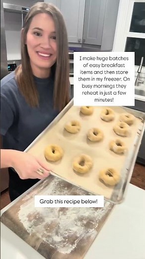 Easy pumpkin bagels… and they freeze great too!