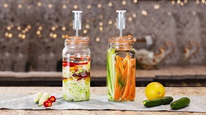 JILLMO Fermenting Jar, 2 Liter Glass Fermentation Kit with Fermenting Weights and Airlocks for Kombucha, Sauerkraut, Pack of 2