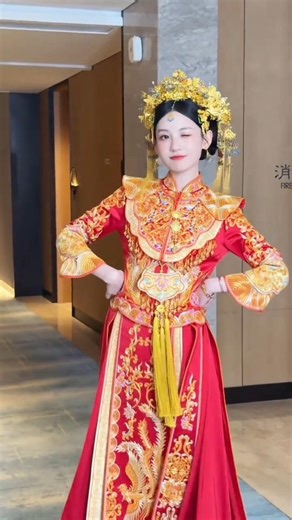 Beautiful Chinese traditional wedding dress #weddingvibes #bridesmaids #bridetobe #chineseculture