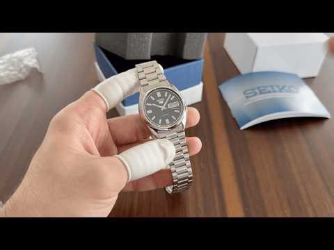 Seiko 5 Classic Blue Dial SNXS77K1 / SNXS77K / SNXS77 37mm Automatic Wrist Watch