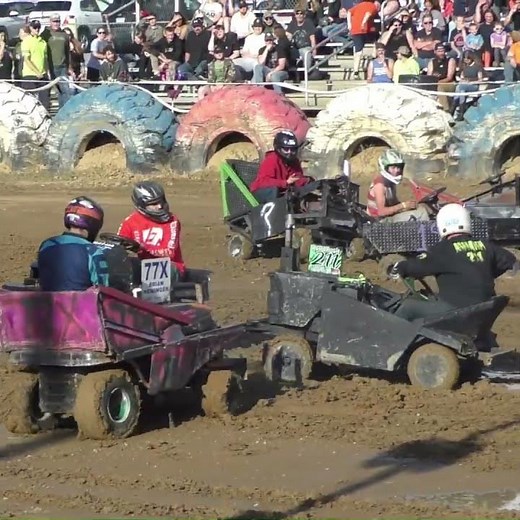 Lawn Mower Track Shot at New Alexandria Demolition Derby W&W #tractor #lawnmower #demolitionderby