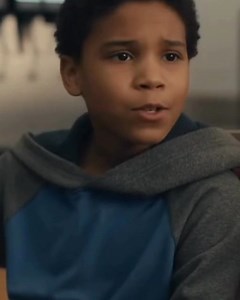 HE ASKED WHAT HE COULD GET FOR 50 CENTS—MY SON’S ANSWER MADE ME SEE HIM DIFFERENTLY I was wiping down trays behind the counter when I noticed the man standing just outside the door. Torn flannel shirt, plastic bag over one shoulder, eyes kind but tired. He hesitated before walking in, and when he did, the smell of street dust and old clothes followed him. It wasn’t unusual—we’re right off the highway, so folks come in looking for warmth more than Whoppers. I was about to greet him when my 12-yea