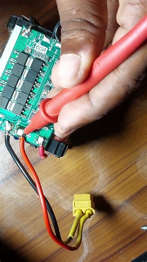 60 Amp 3s BMS connection #battery #experiment #ytshorts #ytshort #youtubeshorts #youtube #viral