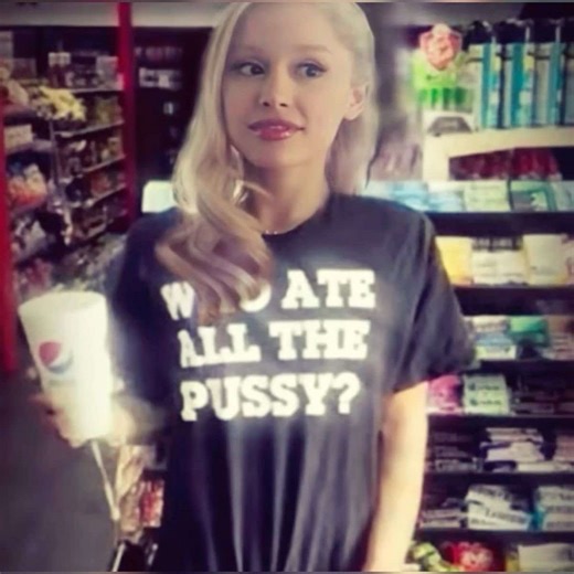 👩‍❤️‍💋‍👩✂️