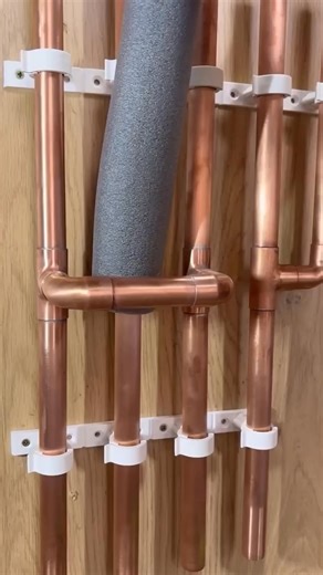 How to lag copper pipes like a pro! #contractor #instagood #subscribe #draincleaning #commercial #sewer #viralpost #hvac #diy #plumber #business #howto #tools_081 #asmrsounds #plumbinglife #asmr #home #drains #plumbing #professional #electrical #construction #usa #residential #youtubeshorts #foryou #hydrojetter | Vibrant Viral