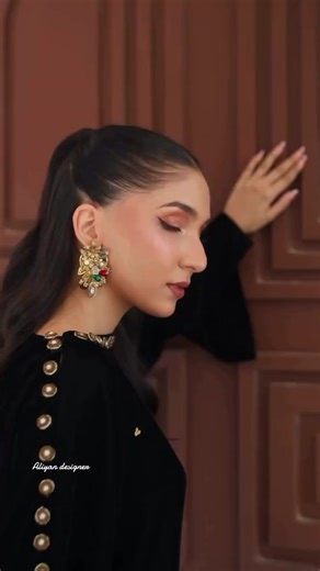 Customizable Outfits by Aliyan Designer