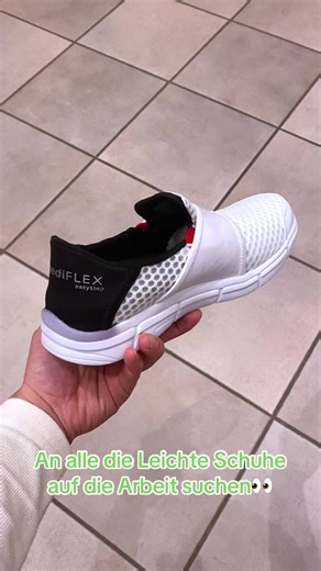 #pflege #büro #leicht #sneakers Frage an alle aus der Pflege: Welche Arbeitsschuhe tragt ihr und könnt ihr empfehlen?