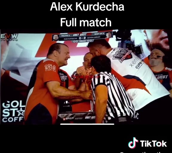 Devon Larratt vs Alex Kurdecha: Arm Wrestling Showdown