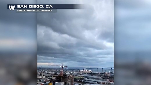 ❗️NEW VIDEO❗️: Check out this funnel 🌪️ cloud that was seen spinning over San Diego, #California Sunday evening! #CAwx #SevereWeather #funnelcloud Video Credit: @biochemicalmngo | WeatherNation