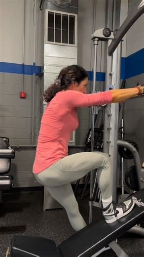 Bill Anger | This movement is much harder than it looks! I do these either with straight sets without repeaters, and like in this video with repeaters.... | Instagram