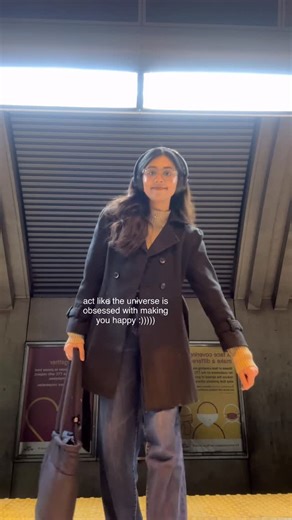 T U L S I 🤍 on Instagram: "One day at a time 🫶🏻 . #thattorontogirl"