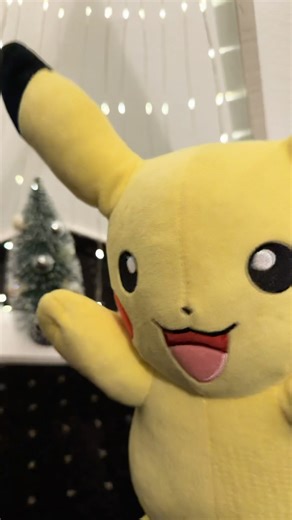 PIKACHU SCARED ME TO DEATH ⚡😱#scared #pikachu #pokemon #funnyreaction #viralvideo