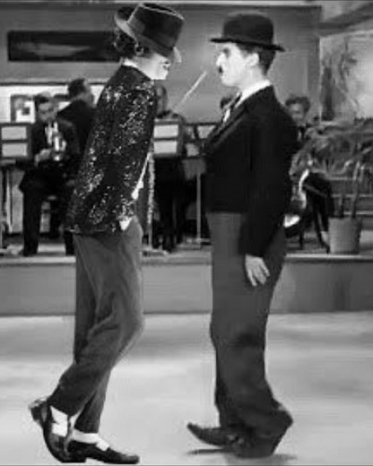 Charlie Chaplin Moonwalk 😁 | Ahmed Long