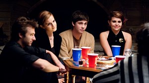 Watch The Perks of Being a Wallflower 2012 full movie on Fmovies