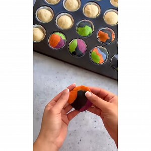 Colorful cupcakes | Artist Cake Ideas