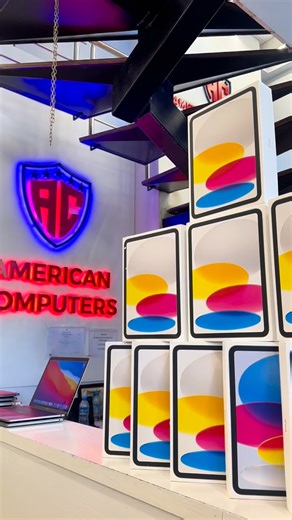 AMERICAN COMPUTERS ALBANIA on Instagram: "🎄✨ DHURATA PERFEKTE – VETËM SOT! ✨🎄 🎁 iPad 11 (A16) 📶 Wi-Fi 💾 128GB 🔥 ÇMIM ABSURD – OFERTË FESTIVE 🔥 ⚡ Super performancë me A16 📱 Ekran i madh, perfekt për punë & argëtim 🎮 Ideal për fëmijë, studime, biznes & dhuratë ⏰ VETËM SOT – Sasi të limituara! ❗ Ça pret të vijë Viti i Ri?! 👉 Bëje dhuratën TANI dhe surprizo këdo 🎉 📞 Na kontakto menjëherë 📦 Gati për dorëzim ✨ Festo me teknologjinë më të kërkuar të momentit! ✨"