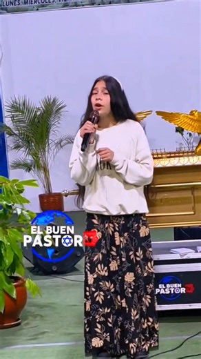 49K views · 550 reactions | Adorando en la vigilia AL todo Poderoso  | Productions Yahvé | Facebook