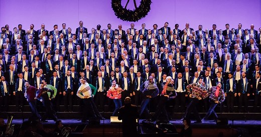 How a gay chorus is using American Sign Language to keep holiday spirit alive