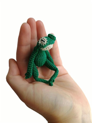 Crochet Frog Pattern, Kawaii Amigurumi Tiny Toy (PDF Pattern) - Etsy