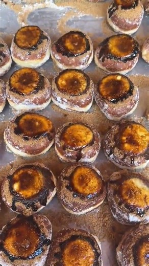 Live from Borough Market. Creme Brulee Doughnuts Sourdough Breads Pastries 🥇🥇🥇🥇🥇🥇🥇🥇🥇🥇 We are open all week #bakeryschool #delicious #sourdough #sourdoughbaking #londonbakery #london #bakeryschool #tasty #bakeryschool #doughnuts #bakers #baking #londonfood #londonbakery #londonvibe #delicious #instafood #foodart #foodlove #londonfood #thisislondon #artisan #madeinlondon #breadahead | Bread Ahead Bakery & School